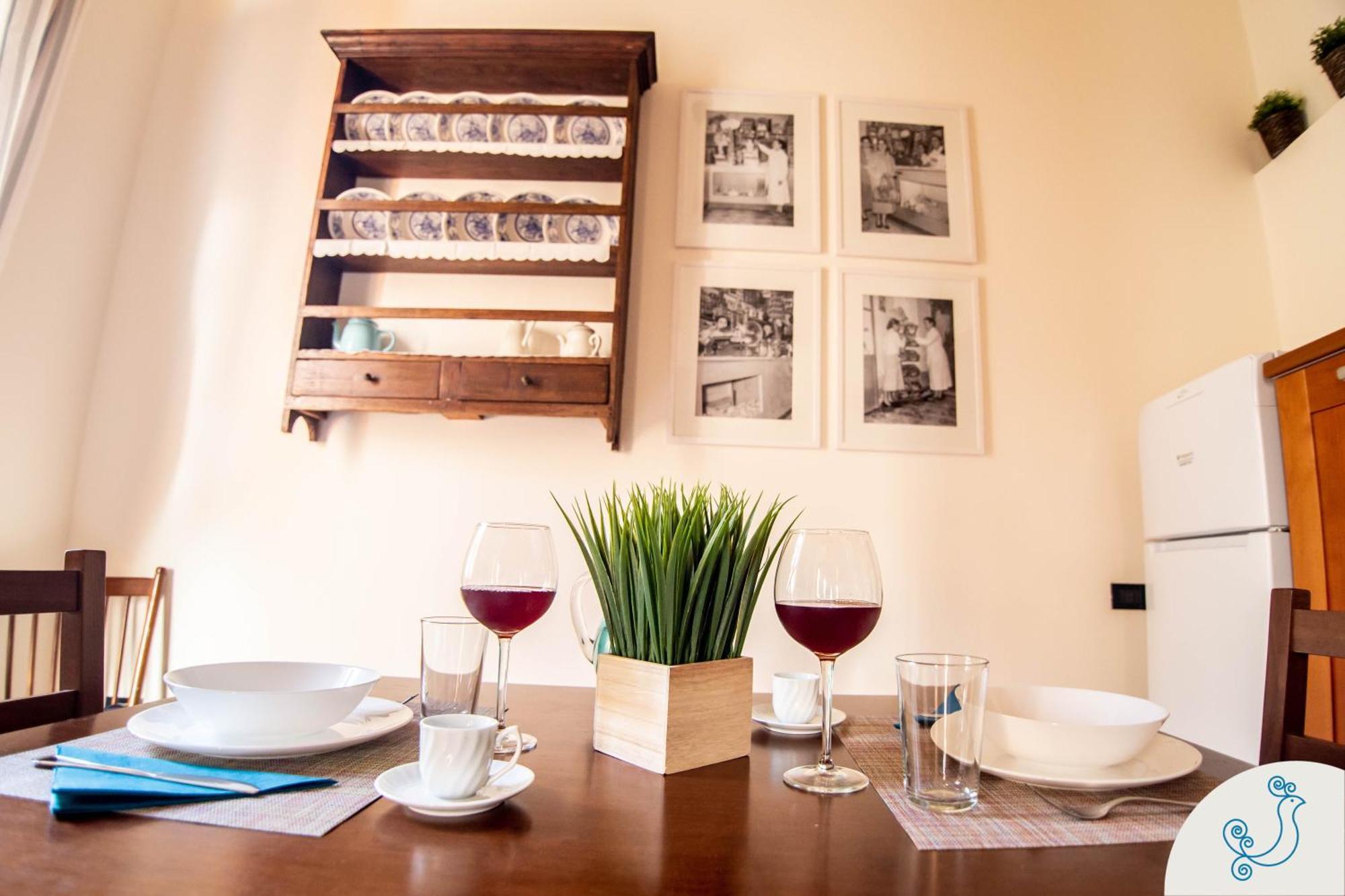 Manno 81 - Charming Historic Apartment カリアリ エクステリア 写真