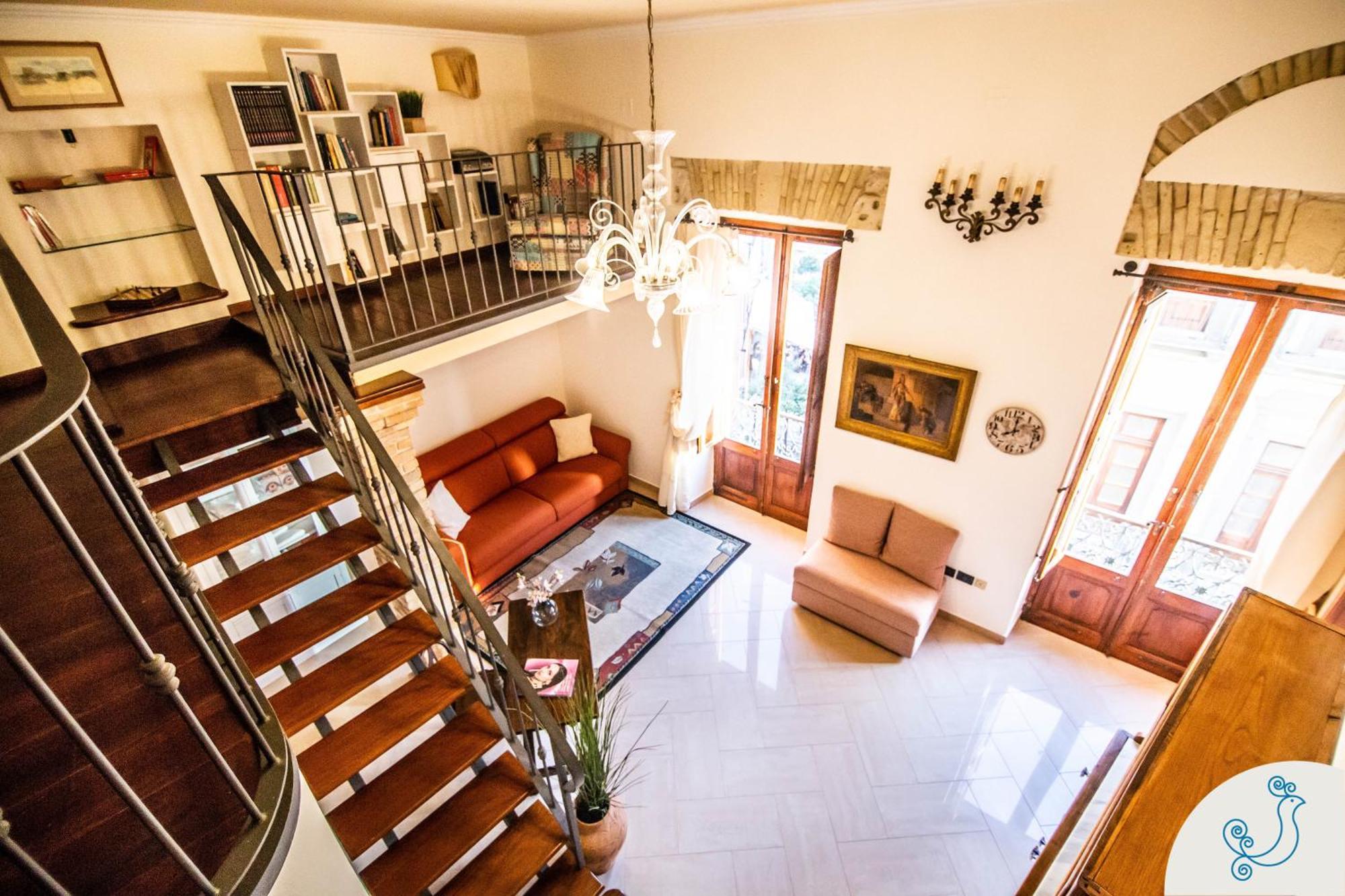Manno 81 - Charming Historic Apartment カリアリ エクステリア 写真